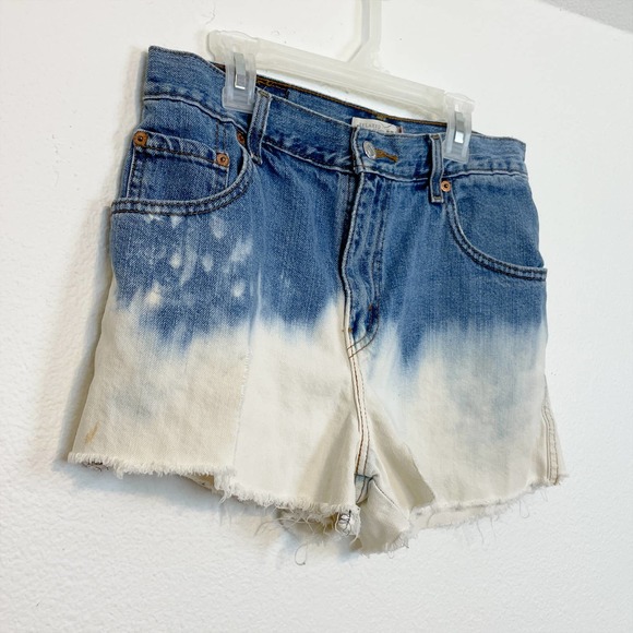 Levi’s 550 Relaxed Cut Off Shorts Acid Wash Size 10 - Picture 10 of 10